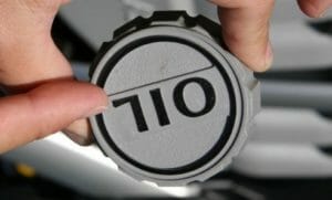710 Oil Cap