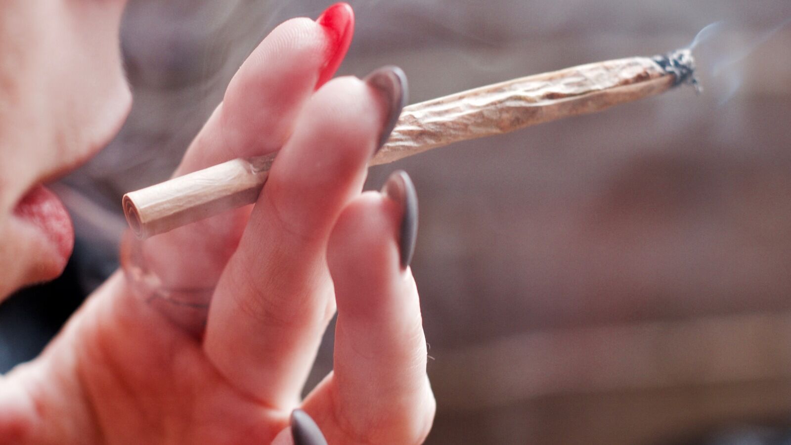 how to stop a joint from canoeing